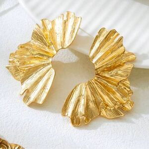 Bohemian clip on earrings M136